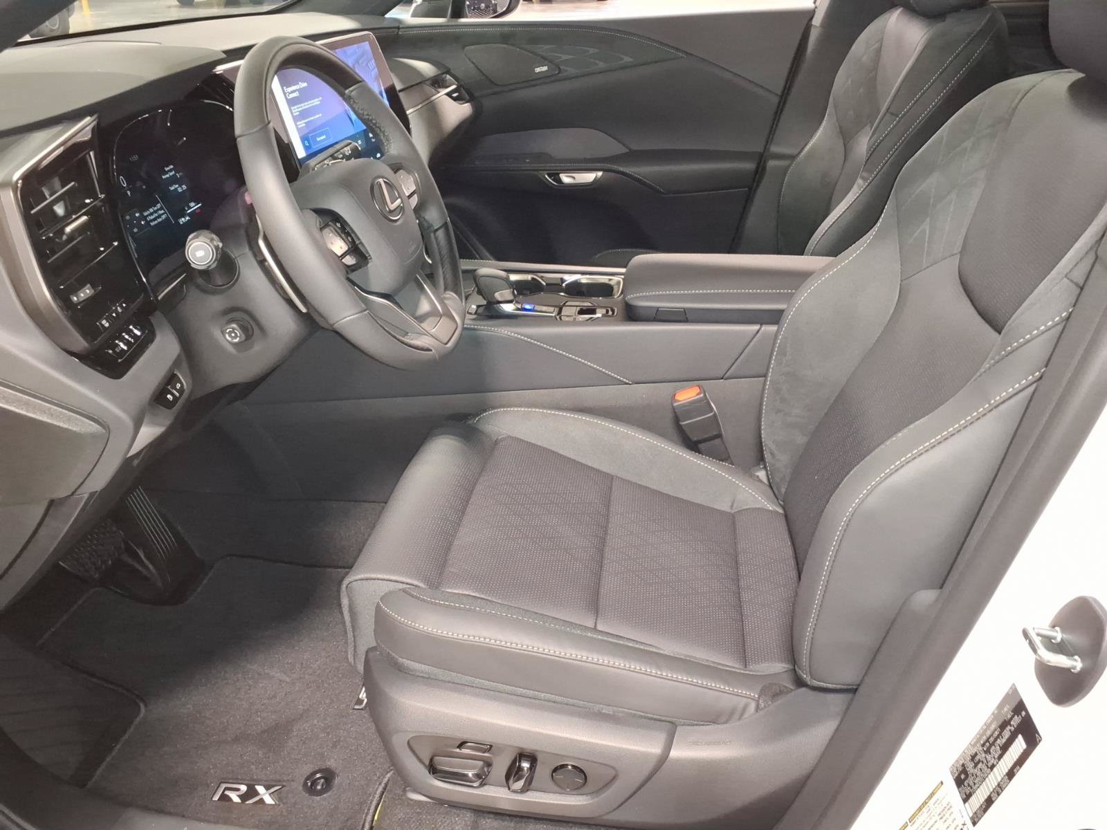 New 2026 Lexus RX 350 w/ Convenience Package AWD/4WD image 5