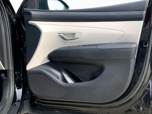 Used 2025 Hyundai Tucson SEL FWD image 21