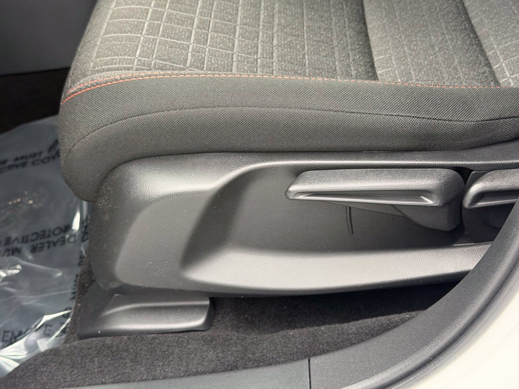 Certified 2026 Honda HR-V Sport image 23
