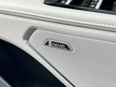 New 2026 Lincoln Nautilus Premier w/ Equipment Group 102A image 21