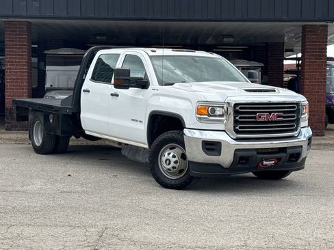 Used 2018 GMC Sierra 3500 4x4 Crew Cab w/ Sierra Convenience Package image 1