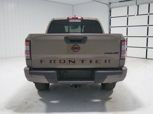 Used 2023 Nissan Frontier PRO-4X w/ Pro Convenience Package image 6
