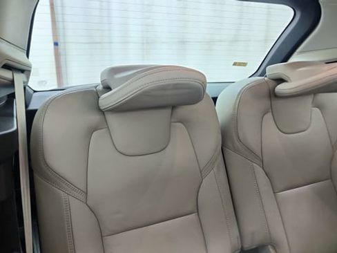 Used 2021 Volvo XC90 T6 Inscription w/ Climate Package image 30