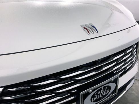 Used 2025 Buick Envision Preferred image 28