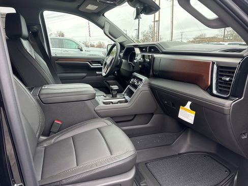 New 2026 GMC Sierra 1500 Denali w/ Denali Reserve Package AWD/4WD image 10