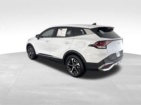 Certified 2023 Kia Sportage EX image 9