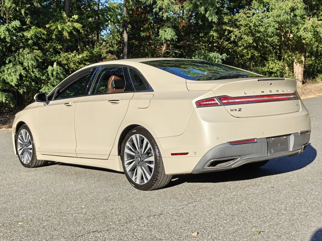 Used 2018 Lincoln MKZ Reserve w/ Technology Package FWD image 5