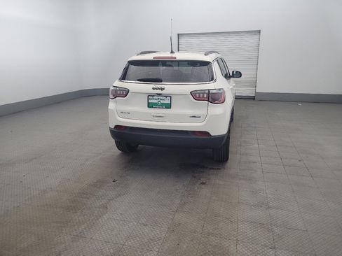 Used 2020 Jeep Compass Latitude AWD/4WD image 7