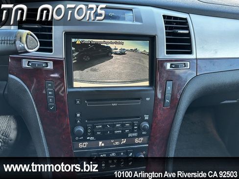 Used 2009 Cadillac Escalade 2WD image 8