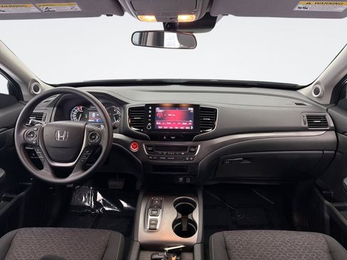 Used 2023 Honda Ridgeline Sport image 13
