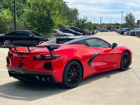 Used 2023 Chevrolet Corvette Stingray Premium Conv w/ Z51 Performance Package RWD image 11