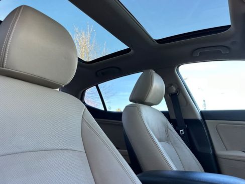 Used 2013 Kia Optima EX w/ Premium Pkg image 17