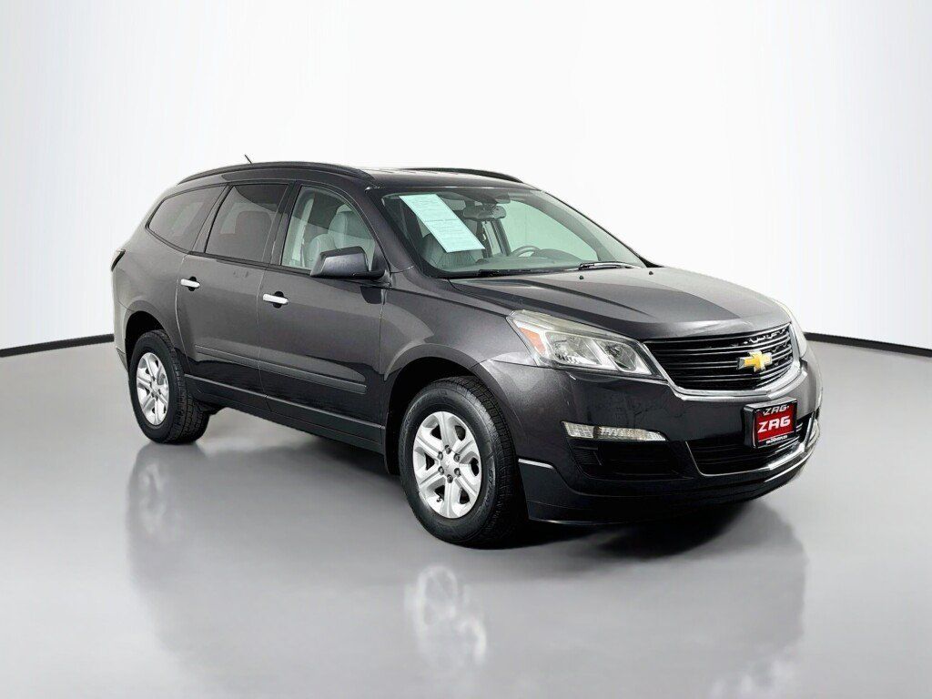 Used 2015 Chevrolet Traverse LS FWD image 7