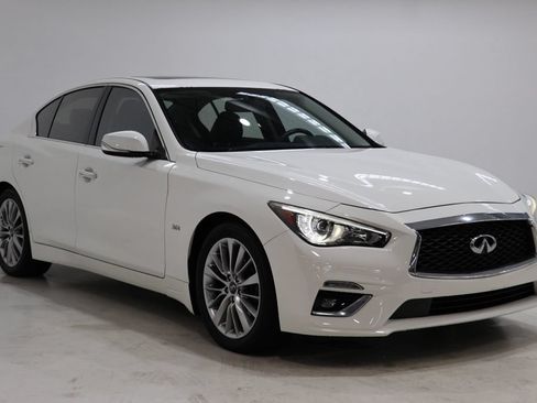 Used 2019 INFINITI Q50 Luxe RWD image 1