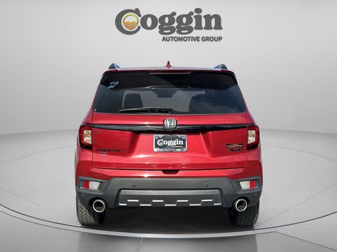 Certified 2024 Honda Passport TrailSport image 5