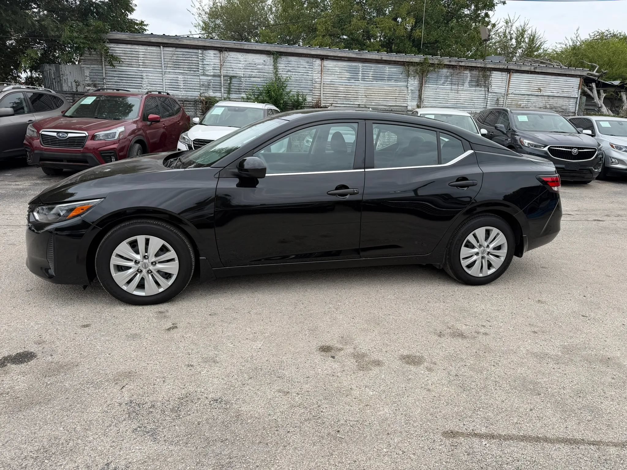 Used 2025 Nissan Sentra S FWD image 8