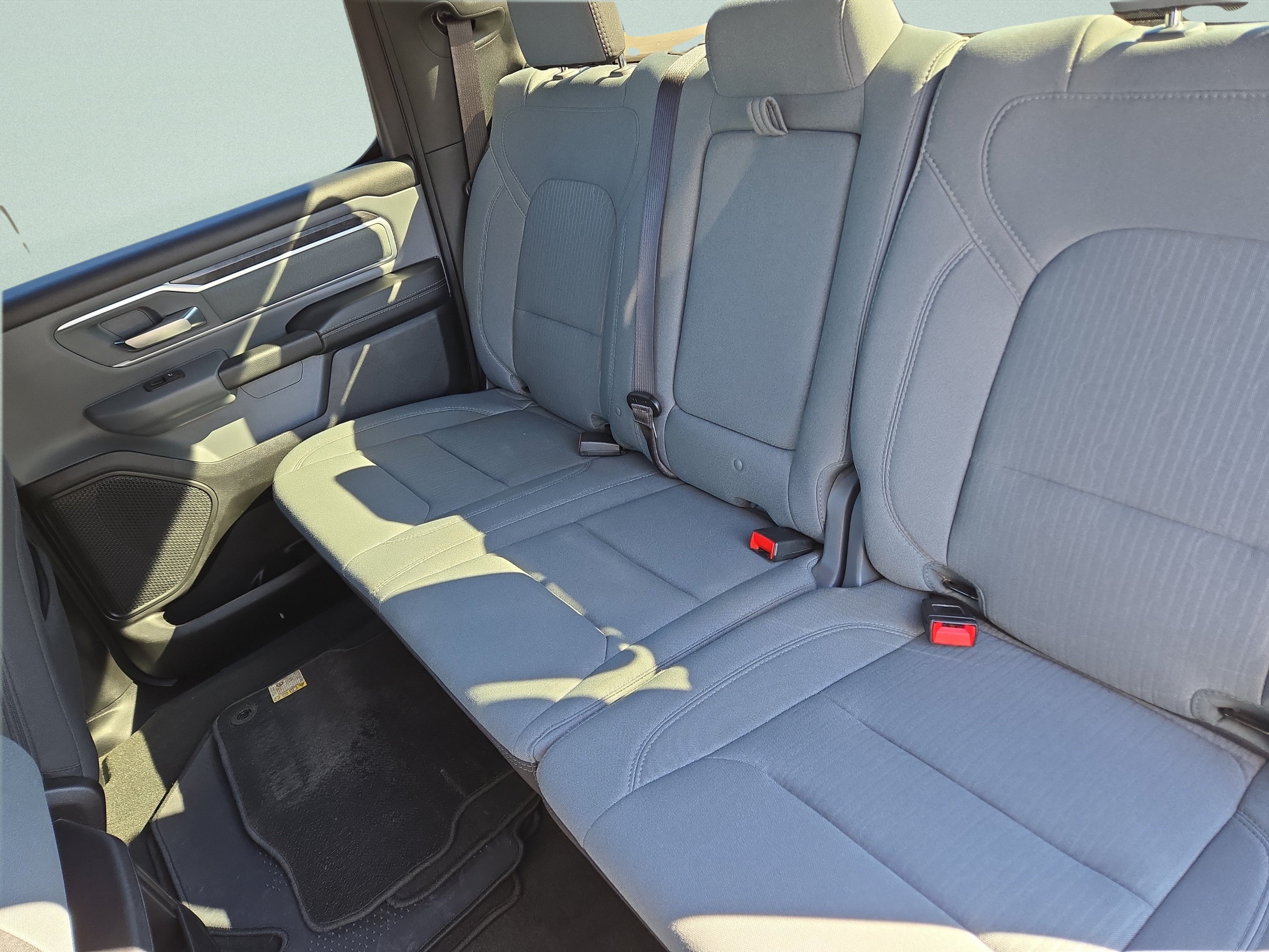 Used 2023 RAM 1500 Big Horn AWD/4WD image 27