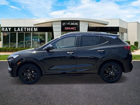 Used 2026 Buick Encore GX Sport Touring w/ Advanced Technology Package FWD image 2