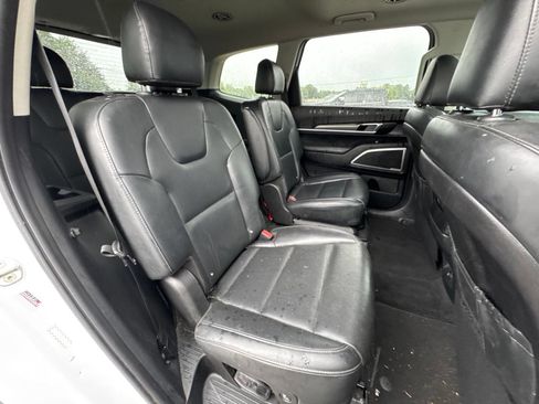 Used 2021 Kia Telluride S FWD image 30