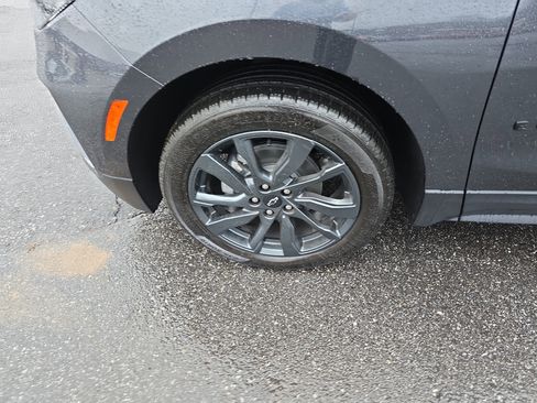 Used 2023 Chevrolet Equinox RS image 12