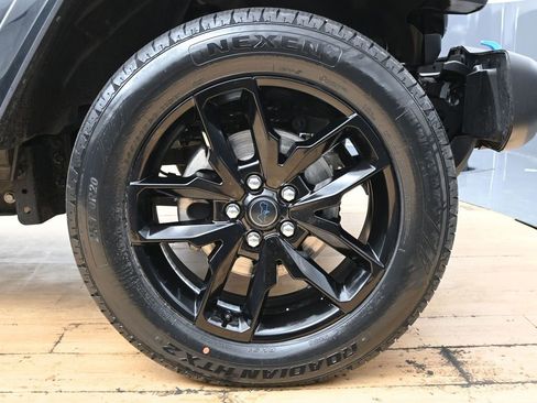 Used 2024 Jeep Wrangler Unlimited w/ Convenience Group image 14