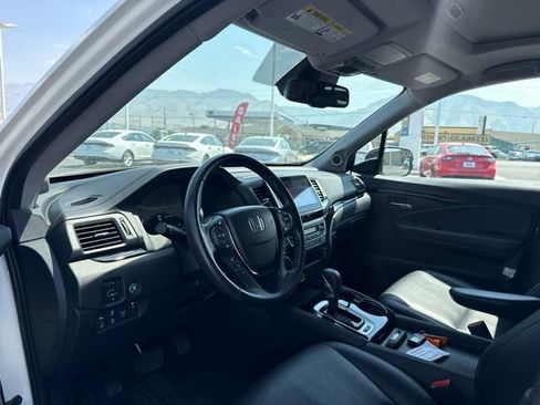 Used 2018 Honda Ridgeline RTL-E image 11