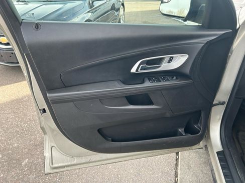 Used 2013 Chevrolet Equinox LS image 14