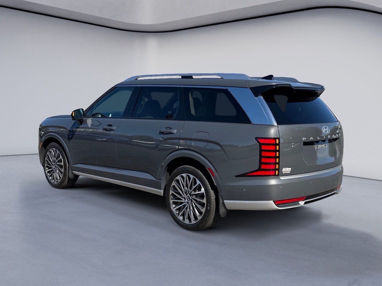Used 2026 Hyundai Palisade Calligraphy AWD/4WD image 3