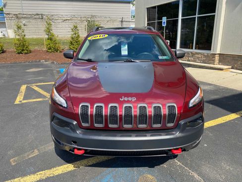 Used 2018 Jeep Cherokee Trailhawk w/ Comfort/Convenience Group AWD/4WD image 12