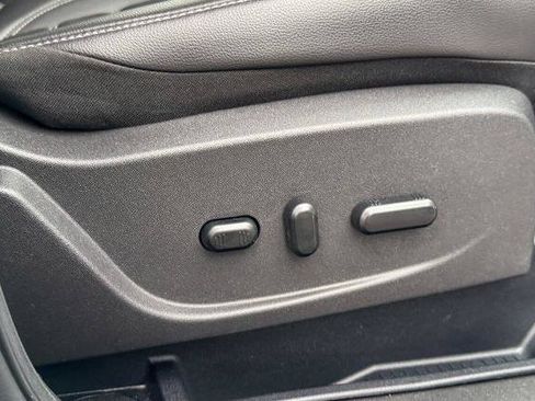 Certified 2017 Ford Escape Titanium image 15