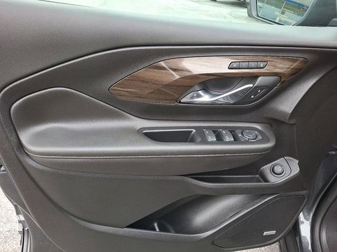 Certified 2019 GMC Terrain Denali w/ Driver Alert Package II image 12