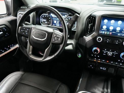 Used 2021 GMC Sierra 1500 Denali w/ Driver Alert Package II image 11