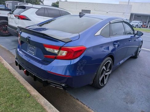 Used 2022 Honda Accord Sport image 3