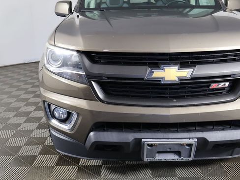 Used 2017 Chevrolet Colorado Z71 RWD image 10