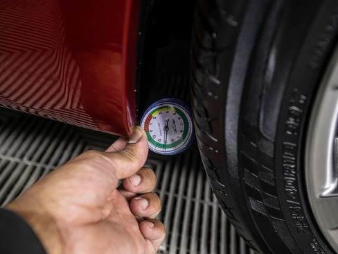 Used 2015 Lexus IS 250C image 47