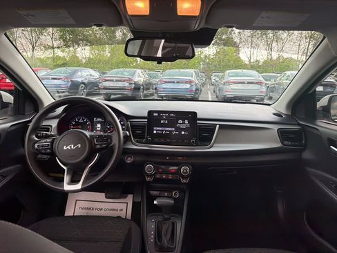 Used 2023 Kia Rio Sedan FWD image 11