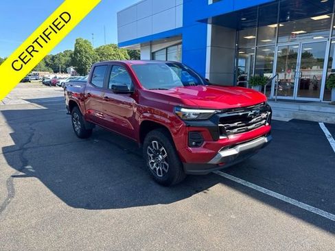 Used 2026 Chevrolet Colorado Z71 w/ Technology Package AWD/4WD image 1