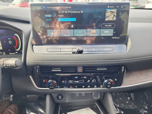 New 2026 Nissan Rogue Platinum image 15