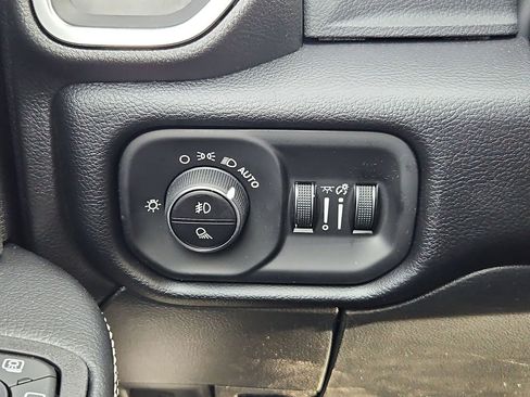 New 2026 RAM 2500 Laramie w/ Night Edition AWD/4WD image 18