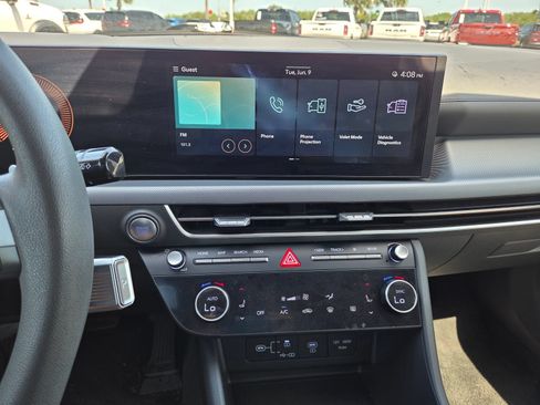 Used 2024 Hyundai Sonata SEL FWD image 8