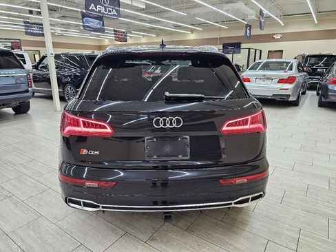 Used 2018 Audi SQ5 Premium Plus w/ S Sport Package image 7