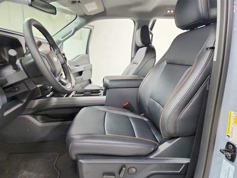 New 2026 Ford F250 Lariat w/ Chrome Package image 19