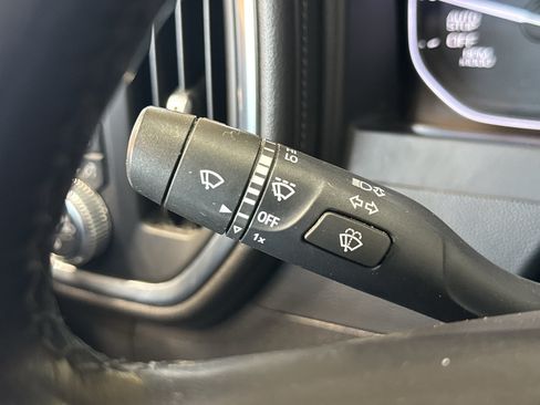 Used 2019 GMC Sierra 1500 Elevation w/ Elevation Value Package AWD/4WD image 24