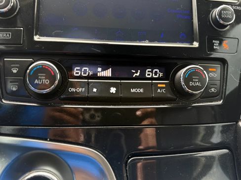 Used 2017 Nissan Maxima 3.5 SV FWD image 14