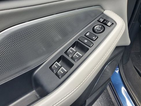 Used 2025 Acura MDX FWD w/ Technology Package image 15