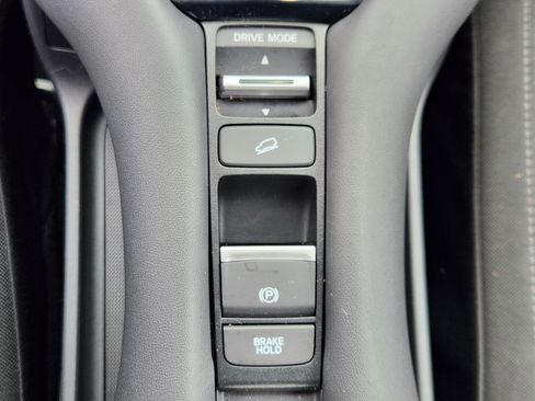 Certified 2023 Honda HR-V LX image 21