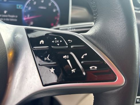 Used 2023 Mercedes-Benz GLC 300 image 30