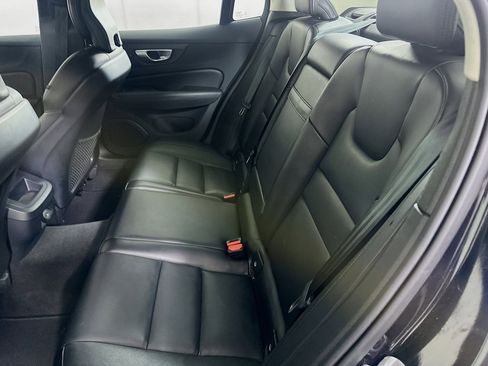 Used 2024 Volvo S60 B5 Core image 28