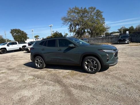 New 2026 Chevrolet Trax LT w/ Driver Confidence Package image 18