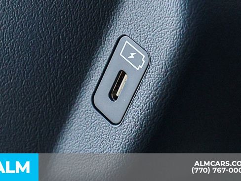 Used 2024 Kia EV9 Wind image 64